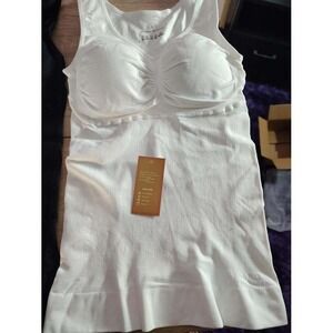 WERENA Women Seamless Ribbed Tank Top Built in Bra Shapewear‎ White Size S 2pk